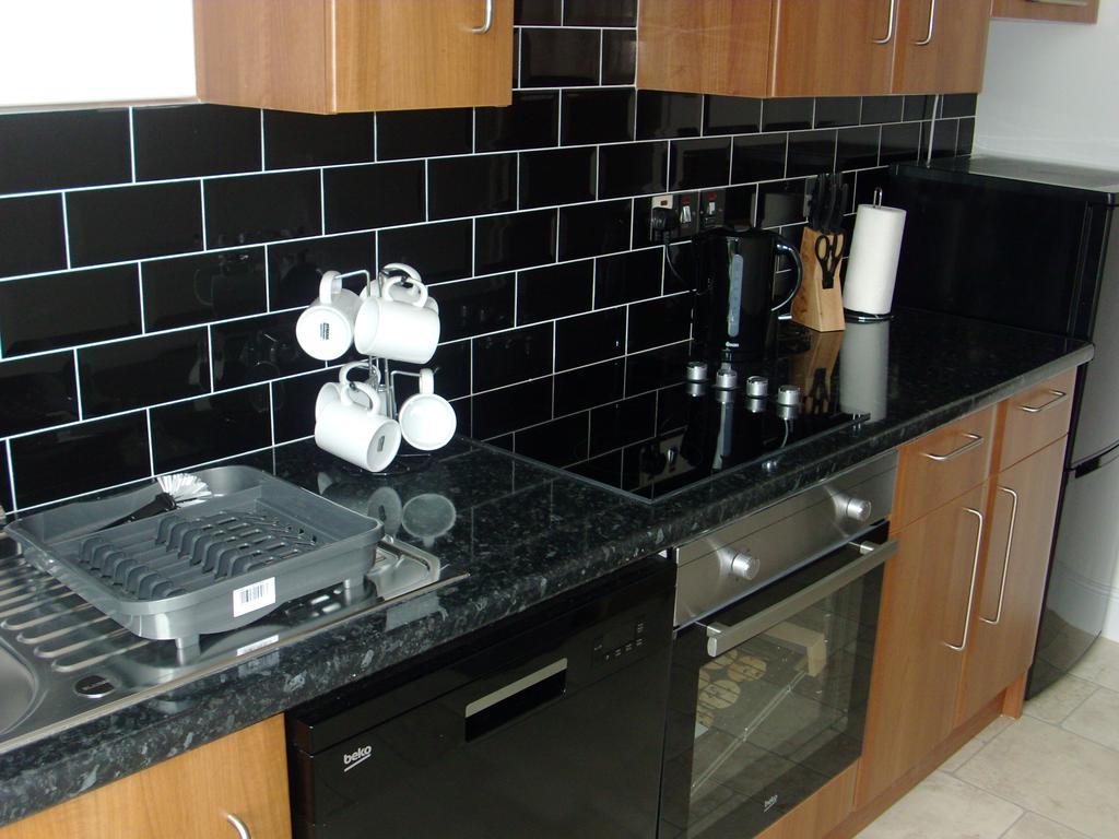 Lockinbar Holiday Apartments Tenby Eksteriør billede