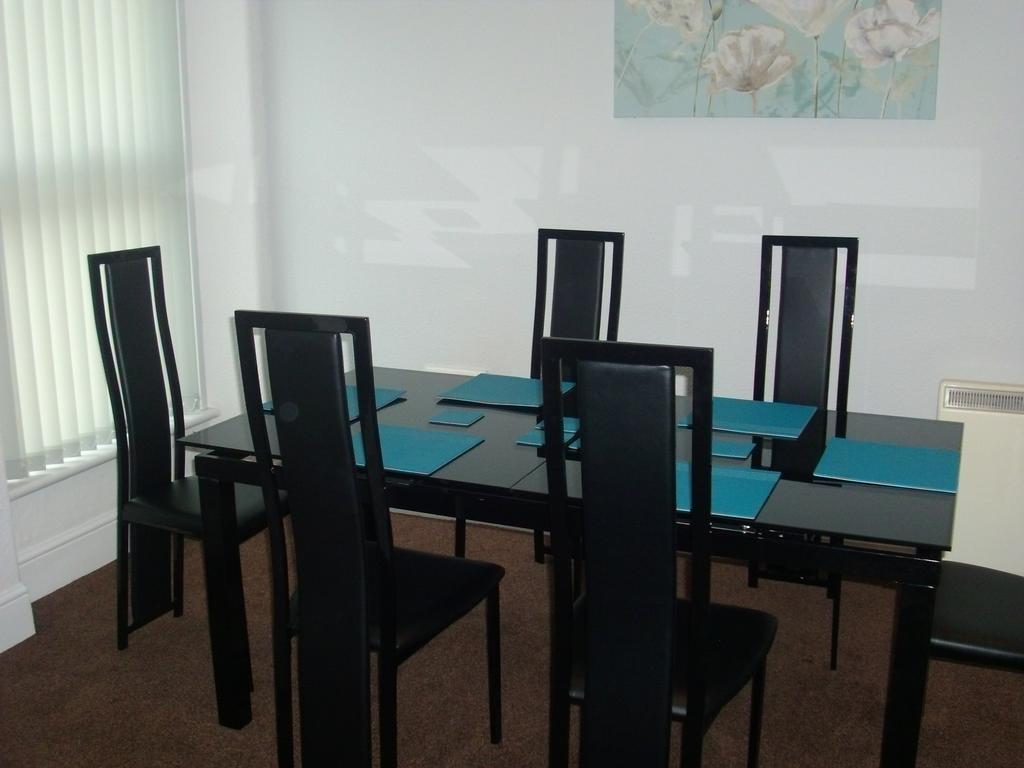 Lockinbar Holiday Apartments Tenby Eksteriør billede