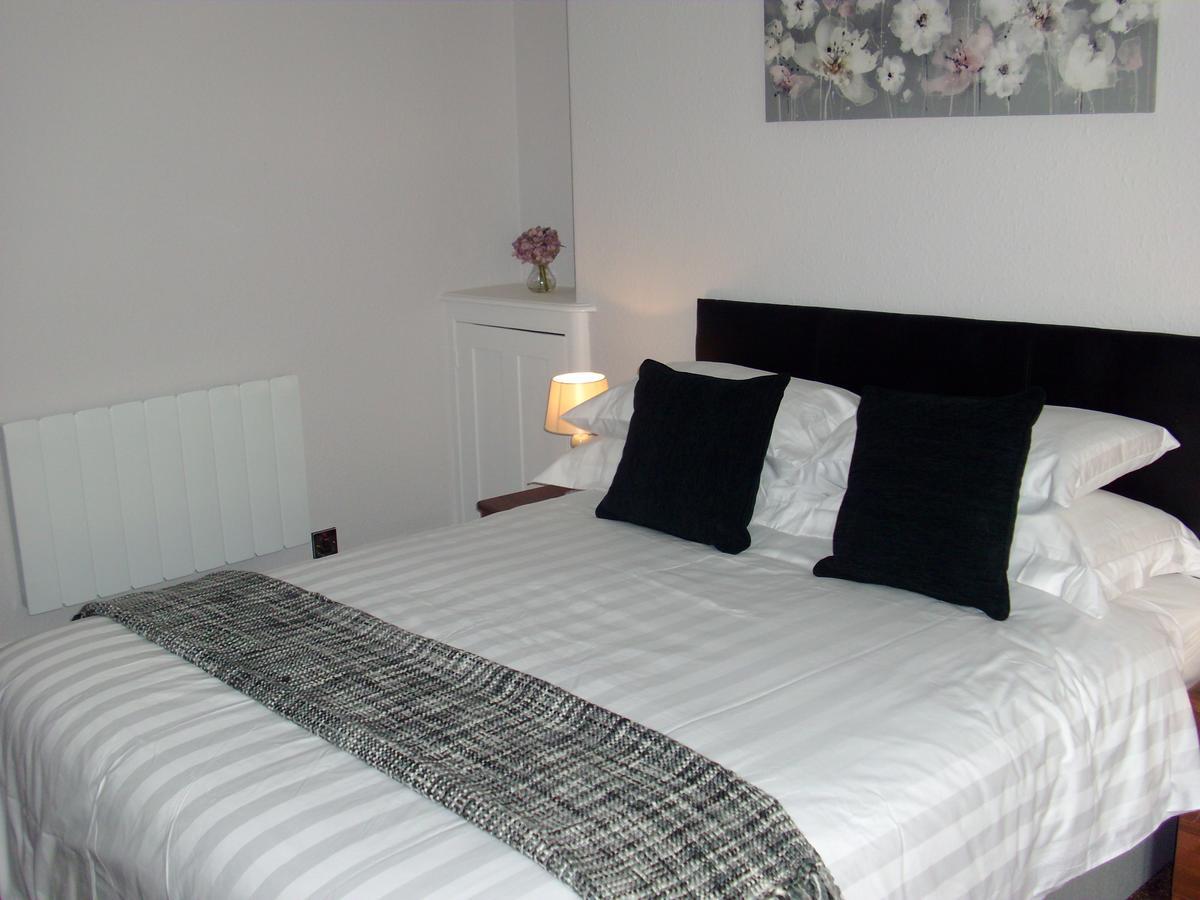 Lockinbar Holiday Apartments Tenby Eksteriør billede