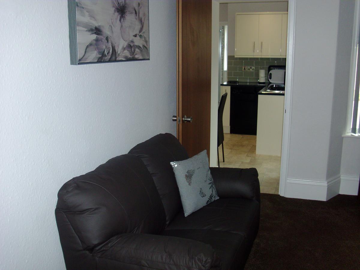 Lockinbar Holiday Apartments Tenby Eksteriør billede